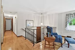 68 Deepfield Rd, Springfield, MA 01118 - Photo 8