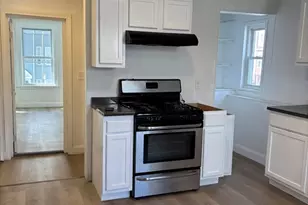 289 Chelsea St, Boston, MA 02128 - Photo 2