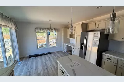 20 Pinrock Drive, Sturbridge, MA 01566 - Photo 2