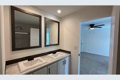 26 Pinrock Drive, Sturbridge, MA 01566 - Photo 10