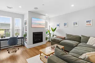 45 L St, Boston, MA 02127 - Photo 4