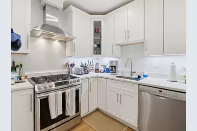 45 L Street #3, Boston, MA 02127 - Photo 8