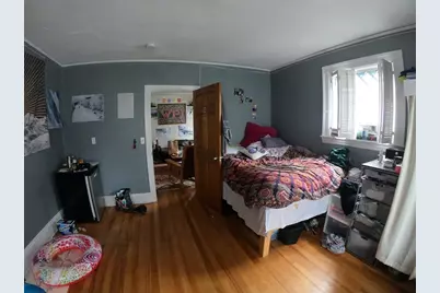 64 Fruit St, Worcester, MA 01609 - Photo 8