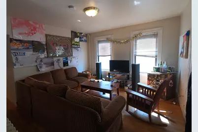 64 Fruit St, Worcester, MA 01609 - Photo 2