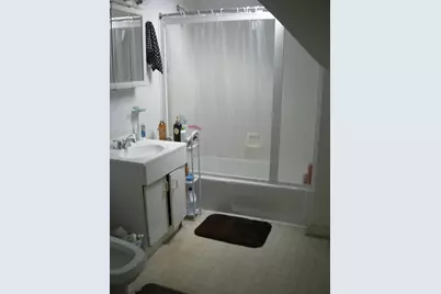 66 Fruit St, Worcester, MA 01609 - Photo 14