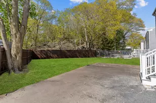 10 Briarcliff Terrace, Boston, MA 02126 - Photo 10