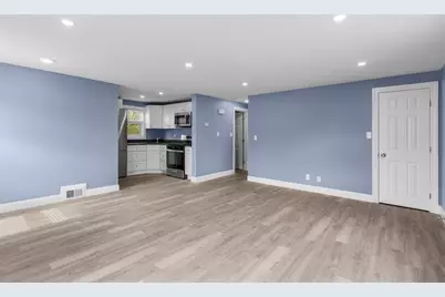 10 Briarcliff Terrace #2, Boston, MA 02126 - Photo 4