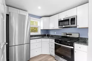 10 Briarcliff Terrace, Boston, MA 02126 - Photo 2