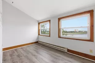 199 Savin Hill Ave, Boston, MA 02125 - Photo 10