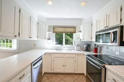 9 Faunce Mountain Rd, Sandwich, MA 02563 - Photo 8