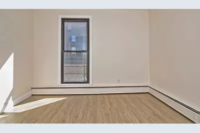 10 Juniper #38, Brookline, MA 02445 - Photo 4