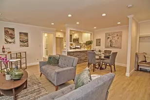 10 Juniper, Brookline, MA 02445 - Photo 2