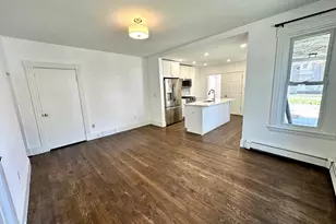 70 Gardner St, Waltham, MA 02453 - Photo 6