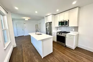 70 Gardner St, Waltham, MA 02453 - Photo 2