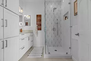 150 Orleans St, Boston, MA 02128 - Photo 28
