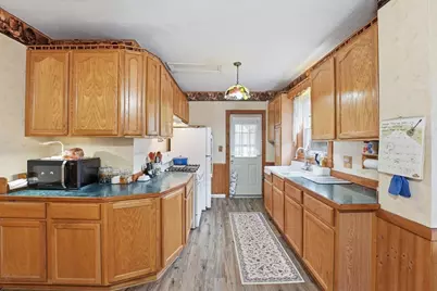 10 Hampden Ave, Monson, MA 01057 - Photo 10
