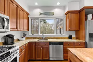 684 Country Way, Scituate, MA 02066 - Photo 16