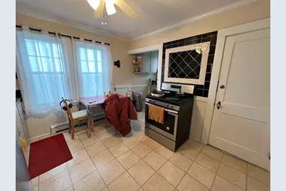385 Arlington St #1, Watertown, MA 02472 - Photo 10