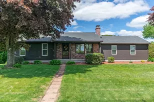 629 River Rd, Agawam, MA 01001 - Photo 4