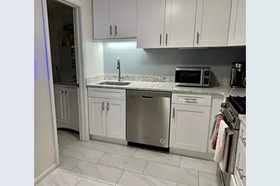 14 Trowbridge #1, Cambridge, MA 02138 - Photo 2