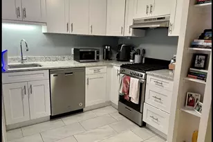 14 Trowbridge, Cambridge, MA 02138 - Photo 1
