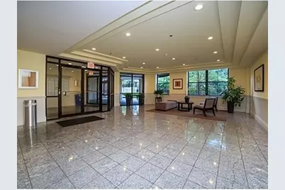 110 Cypress St #PH6, Brookline, MA 02445 - Photo 2