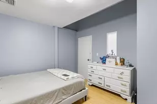 8 Parker St, Everett, MA 02149 - Photo 12