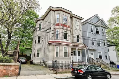 27 Elm St #2, Boston, MA 02122 - Photo 16