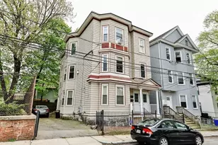 27 Elm St, Boston, MA 02122 - Photo 16