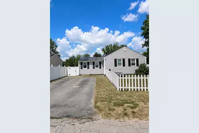 100 Bradley Ave, Brockton, MA 02302 - Photo 2