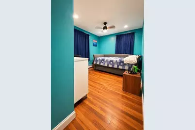 100 Bradley Ave, Brockton, MA 02302 - Photo 8