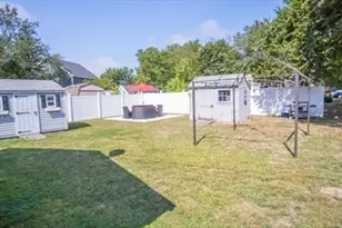 100 Bradley Ave, Brockton, MA 02302 - Photo 12
