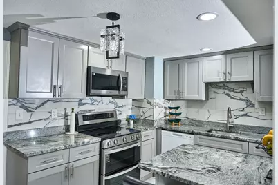 100 Bradley Ave, Brockton, MA 02302 - Photo 6