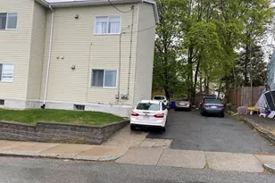 133 Walnut St, Malden, MA 02148 - Photo 10