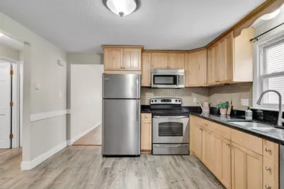 140 Madison Ave #140, Arlington, MA 02476 - Photo 4