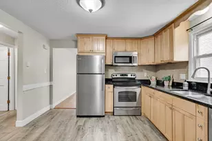 140 Madison Ave, Arlington, MA 02476 - Photo 4