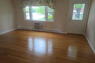 40 Lake St, Winchester, MA 01890 - Photo 10