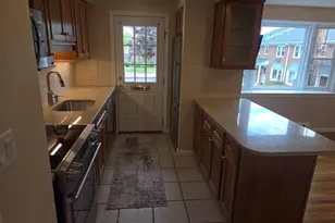40 Lake St, Winchester, MA 01890 - Photo 4