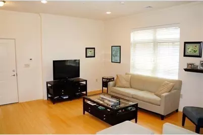 9 Gardner St #5, Boston, MA 02134 - Photo 8