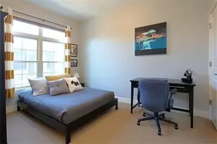 9 Gardner St, Boston, MA 02134 - Photo 4