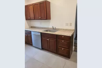 2 Winston Road #1, Boston, MA 02124 - Photo 2