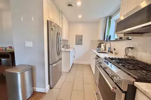 20 Stearns, Brookline, MA 02446 - Photo 2