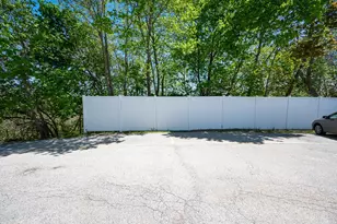 11 Sampson St, Grafton, MA 01560 - Photo 22
