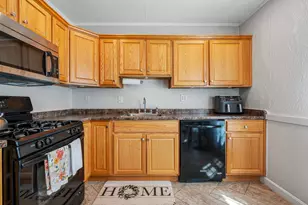 11 Sampson St, Grafton, MA 01560 - Photo 6