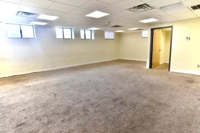 169 N Franklin Street #10, Holbrook, MA 02343 - Photo 2