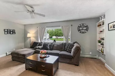 36 Fanning Ave, Dracut, MA 01826 - Photo 6