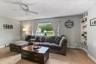 36 Fanning Ave, Dracut, MA 01826 - Photo 6