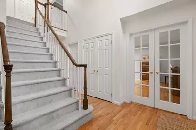 7 Maple Brook Ln, Franklin, MA 02038 - Photo 4