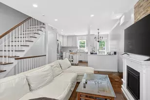 433 E 6th St, Boston, MA 02127 - Photo 1