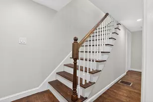 433 E 6th St, Boston, MA 02127 - Photo 8